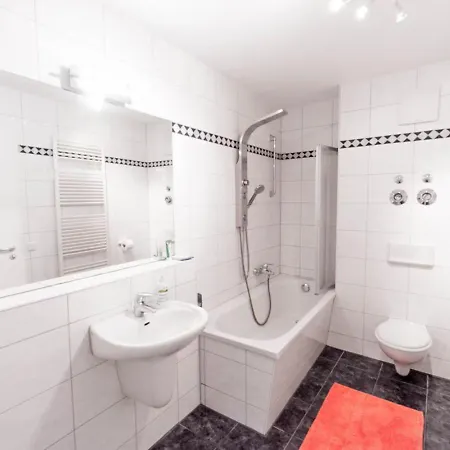 Apartment The Entire 4 In The Hearth Of *